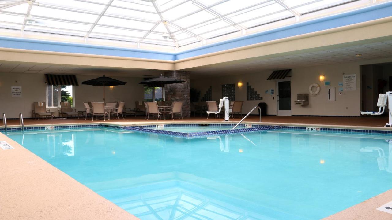 Holiday Inn Express Hotel & Suites Saginaw By Ihg Екстер'єр фото