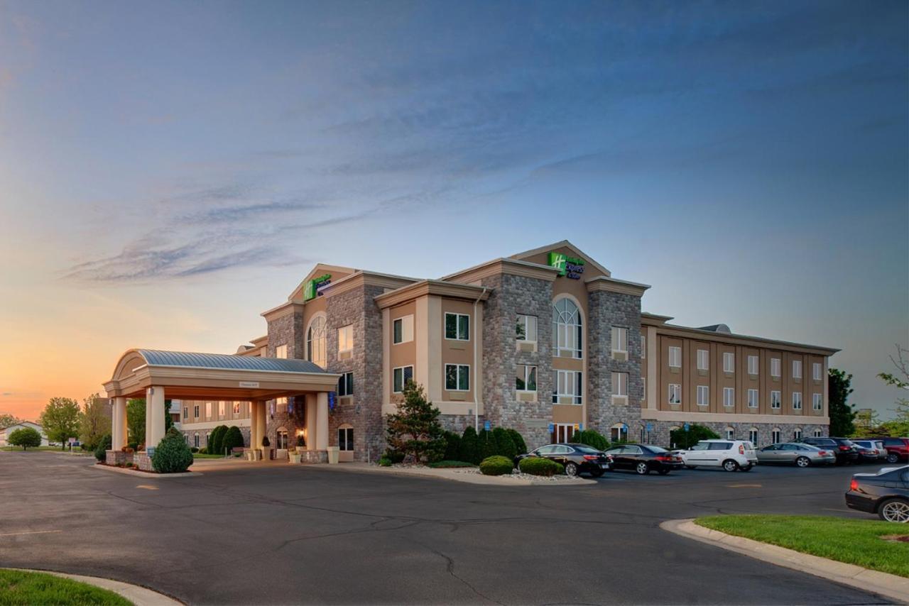 Holiday Inn Express Hotel & Suites Saginaw By Ihg Екстер'єр фото