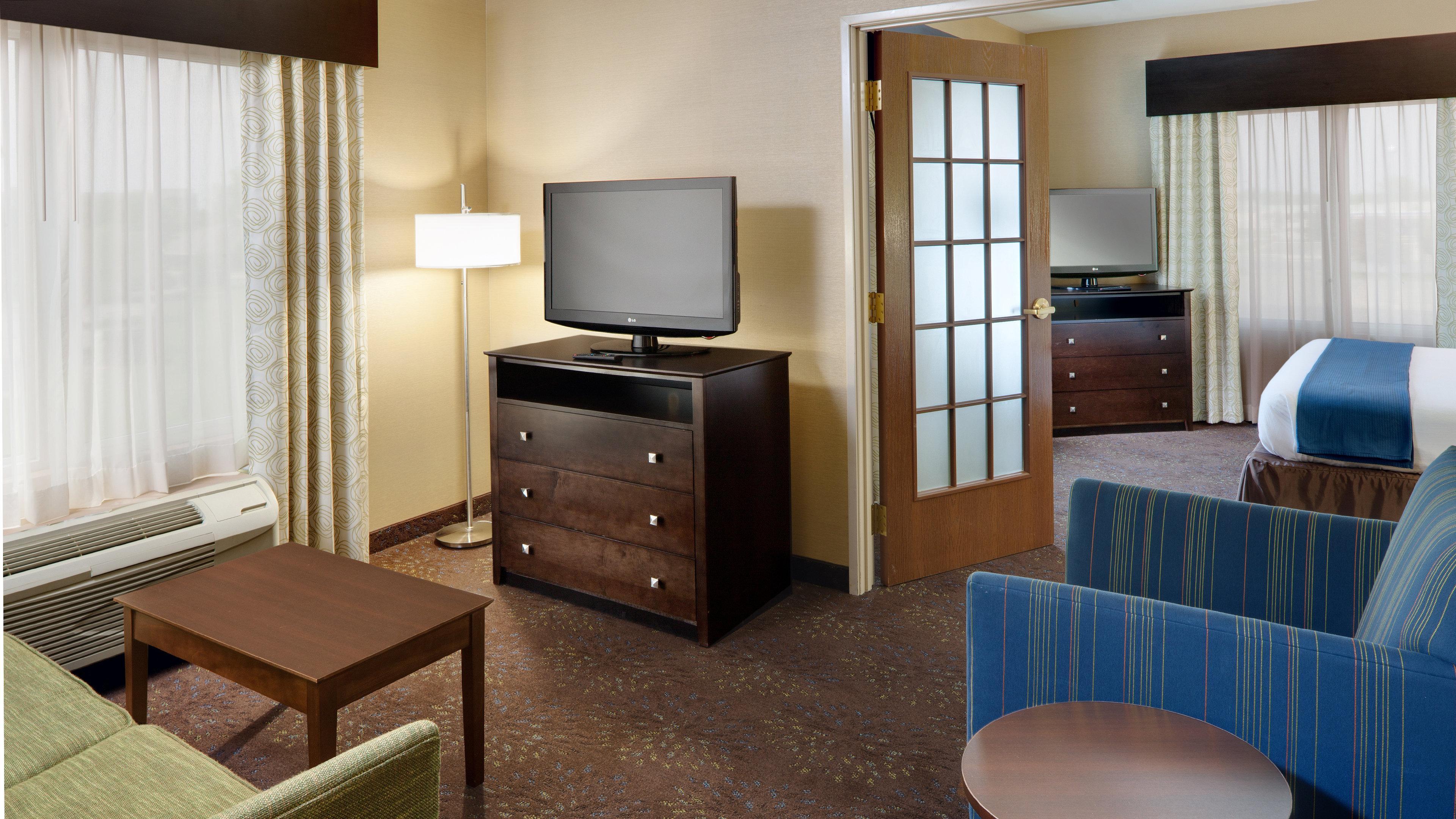 Holiday Inn Express Hotel & Suites Saginaw By Ihg Екстер'єр фото