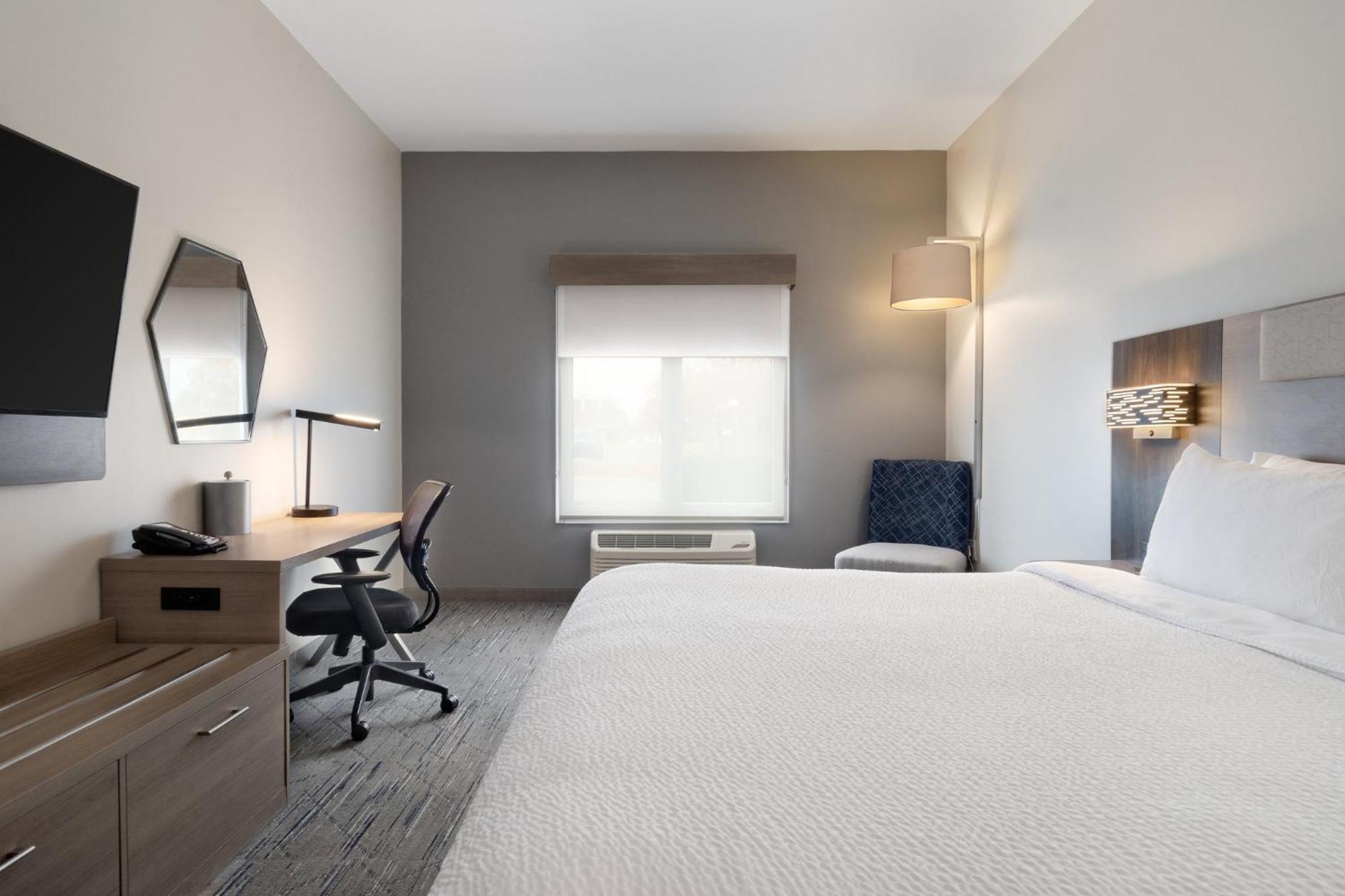 Holiday Inn Express Hotel & Suites Saginaw By Ihg Екстер'єр фото